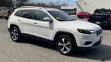 Used 2021 Jeep Cherokee Limited image 2