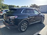 Used 2019 Lincoln Nautilus Select image 2