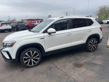Used 2022 Volkswagen Taos SE image 4