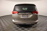 Used 2018 Chrysler Pacifica Touring Plus image 4