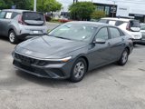 Used 2024 Hyundai Elantra SE image 3