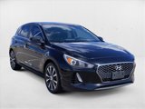 Used 2018 Hyundai Elantra GT image 3