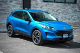 Used 2021 Ford Escape SE w/ SE Sport Appearance Package image 3