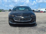 Used 2017 Chevrolet Malibu LT image 2