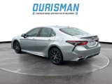 Used 2022 Toyota Camry SE image 4
