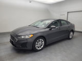 Used 2020 Ford Fusion SE image 2