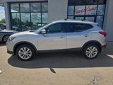 Used 2018 Nissan Rogue Sport SV image 4