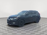 Used 2017 Nissan Rogue SV image 2