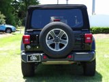 Used 2018 Jeep Wrangler Unlimited Sahara image 6
