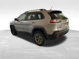 Used 2020 Jeep Cherokee Trailhawk image 4