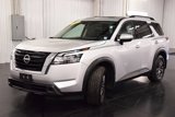 Used 2022 Nissan Pathfinder SV w/ SV Premium Package image 3