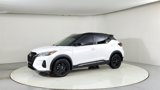 Used 2023 Nissan Kicks SR image 3
