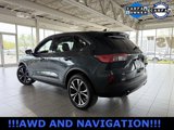 Used 2022 Ford Escape SE w/ SE Sport Appearance Package image 6