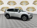 Used 2023 Nissan Rogue SV image 4
