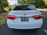 Used 2015 Toyota Camry SE image 5