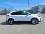 Used 2022 Ford Edge SEL w/ Convenience Package image 2