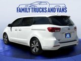 Used 2018 Kia Sedona LX image 3