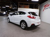 Used 2018 Chevrolet Cruze LT image 3