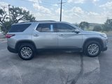 Used 2023 Chevrolet Traverse LT image 4
