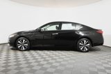 Used 2021 Nissan Altima 2.5 SL image 2