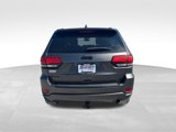 Used 2017 Jeep Grand Cherokee Altitude image 4
