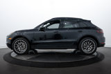 Certified 2018 Porsche Macan S image 3