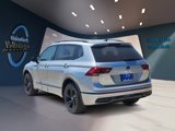 Certified 2024 Volkswagen Tiguan SE R-Line image 4