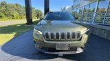 Used 2019 Jeep Cherokee Latitude w/ Cold Weather Group image 3