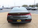 New 2025 Hyundai Elantra SEL image 5