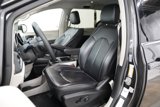 Used 2023 Chrysler Pacifica Touring-L image 4