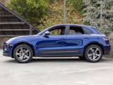 Certified 2022 Porsche Macan image 2