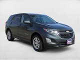 Used 2018 Chevrolet Equinox LS image 3