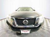 Used 2014 Nissan Pathfinder SL w/ SL Tech Package image 2