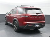 Used 2022 Nissan Pathfinder SV w/ SV Premium Package image 5