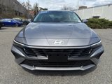 Used 2025 Hyundai Elantra SE image 2