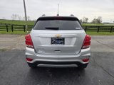 Used 2021 Chevrolet Trax LT w/ LT Convenience Package image 4