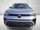 New 2025 Volkswagen Taos SE image 2