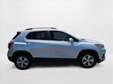 Used 2020 Chevrolet Trax LT w/ LT Convenience Package image 4