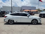 Used 2018 Honda Clarity Plug-In Hybrid image 2