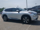 Used 2023 Nissan Rogue Platinum w/ Platinum Premium Package image 2