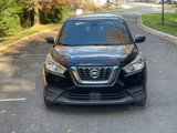 Used 2020 Nissan Kicks S image 2