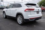 Used 2022 Volkswagen Atlas Cross Sport SE image 5