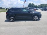 Used 2024 Volkswagen Taos SE image 6