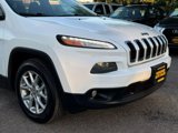 Used 2015 Jeep Cherokee Latitude image 3