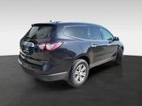 Used 2017 Chevrolet Traverse LT image 3