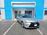 Used 2017 Toyota Camry SE image 3