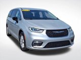 Certified 2024 Chrysler Pacifica Touring-L image 2