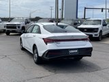 New 2025 Hyundai Elantra SE image 5