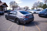 Used 2022 Toyota Camry SE image 6