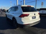 Used 2023 Volkswagen Tiguan SE image 5
